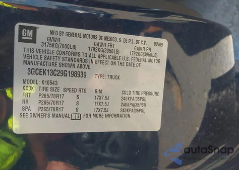 2009 Chevrolet Silverado 1500 Ls z USA, uszkodzony, nr VIN 3GCEK13C29G198939